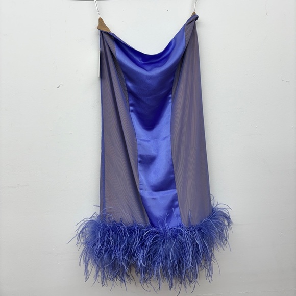 Purple Feathered Two-Piece Set sz Large - Picture 9 of 14